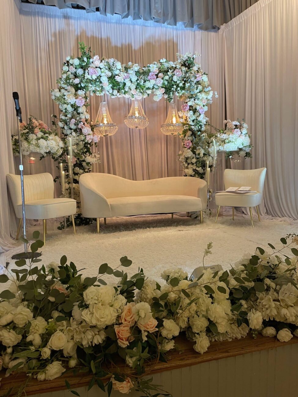 Floral wedding ceremony setup at the Woman’s Club of Bethesda